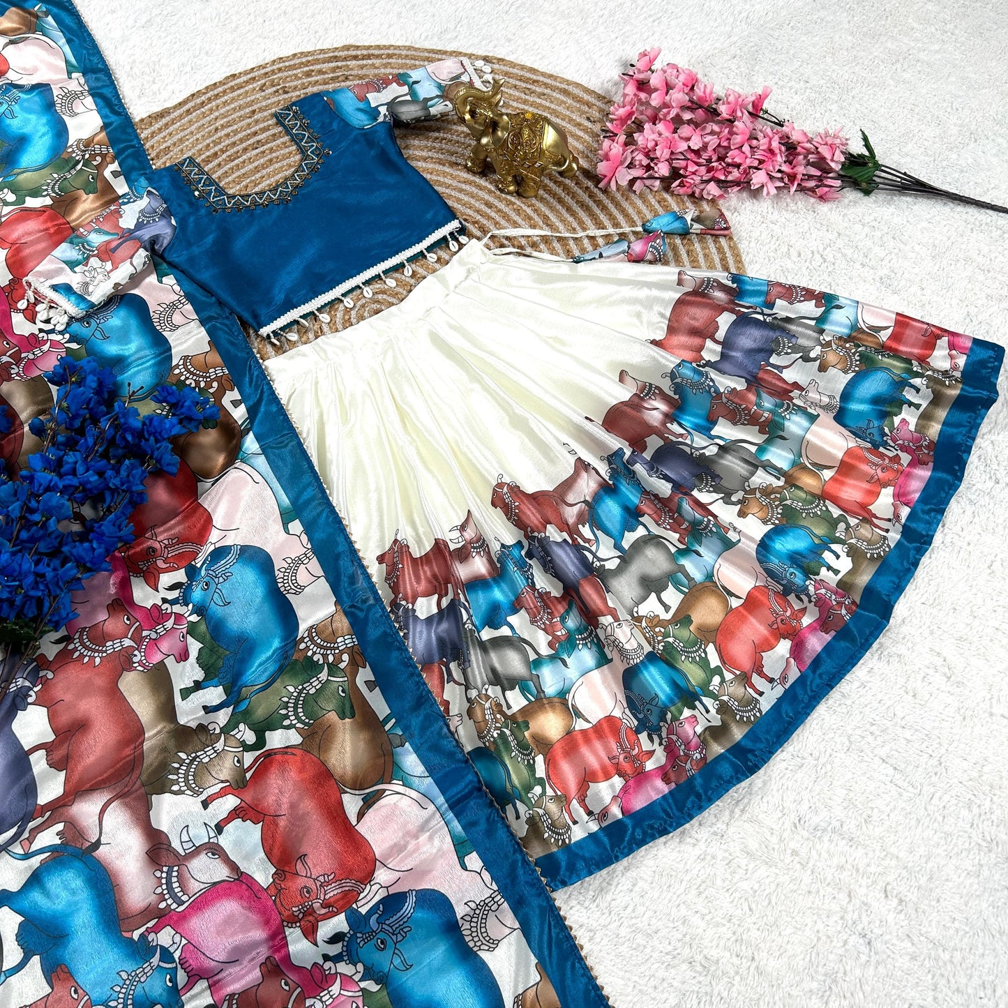 Little Pongal princess! Kids' lehenga-choli. Elegant, colorful & festive outfit for the special occasion