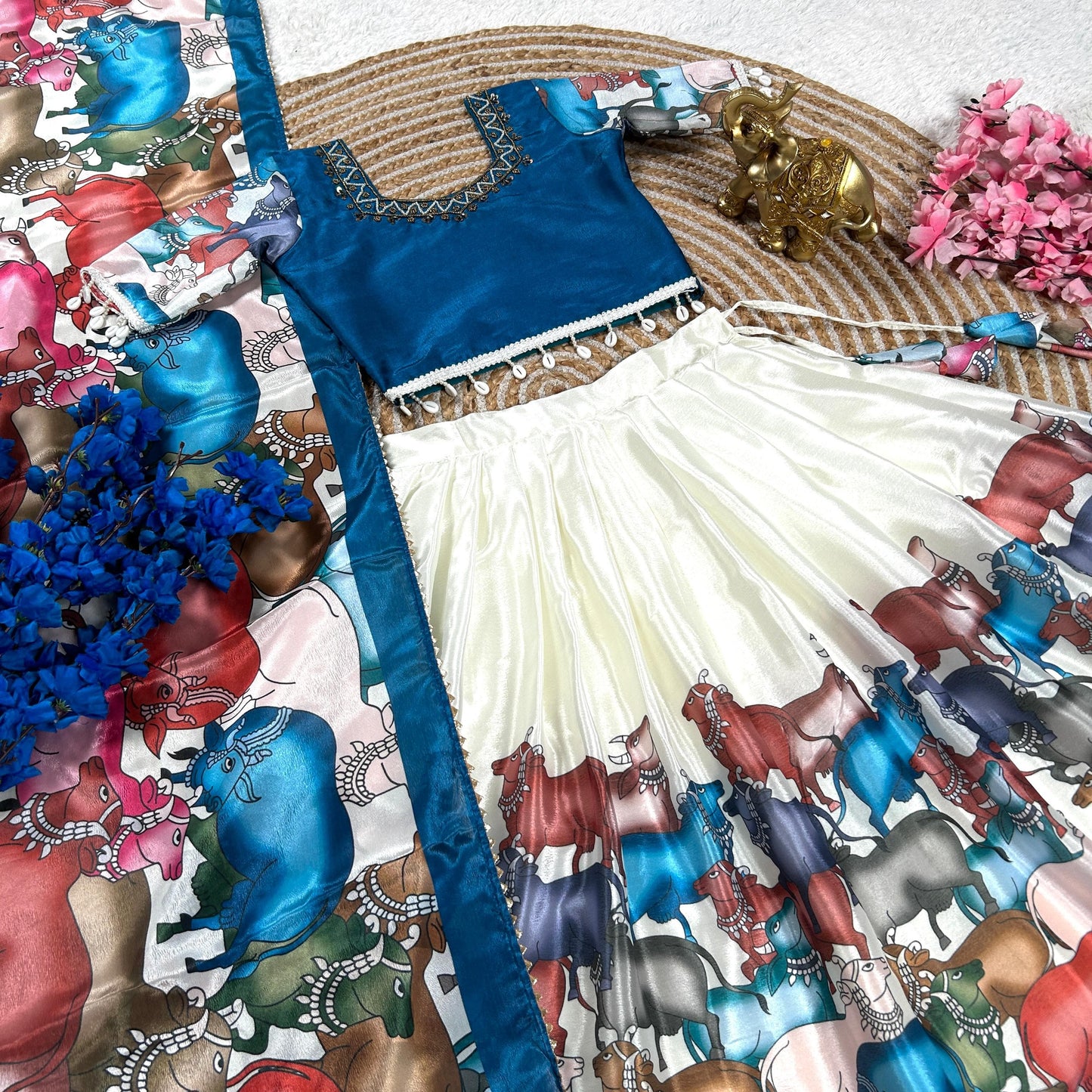 Little Pongal princess! Kids' lehenga-choli. Elegant, colorful & festive outfit for the special occasion