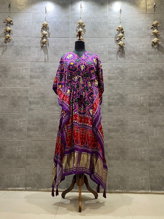 "Elegant Purple Patola Print Kaftan with Gold Accents"