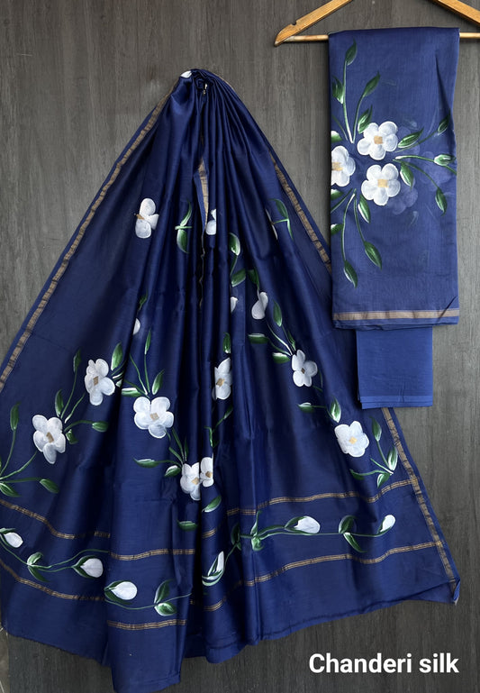 Ethereal Elegance: Hand-painted Maheshwari Silk Saree